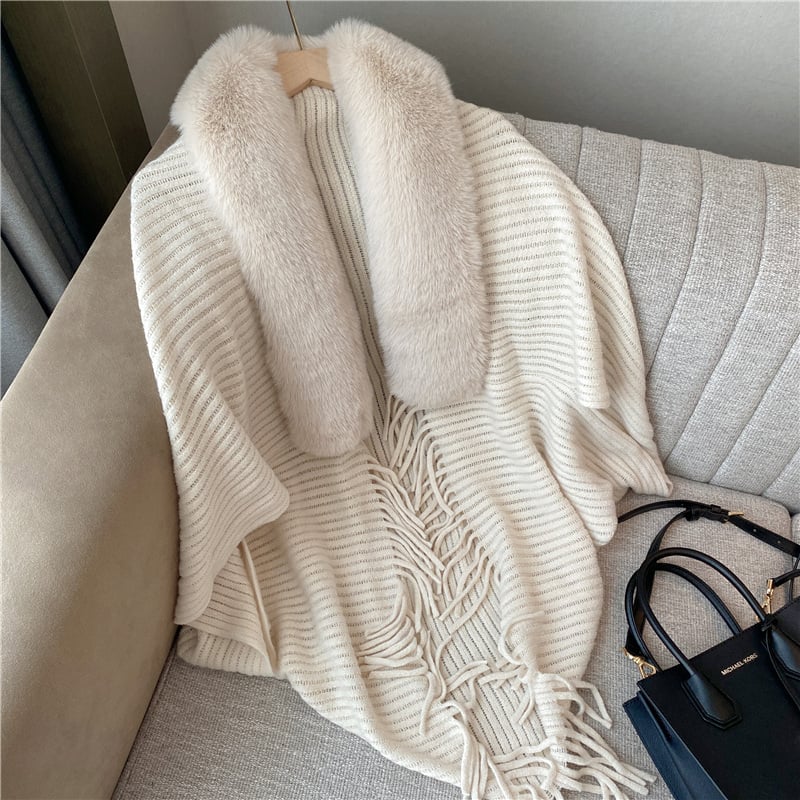 Alfonsa™️ Poncho invernale in maglia con nappina e collo in pelliccia
