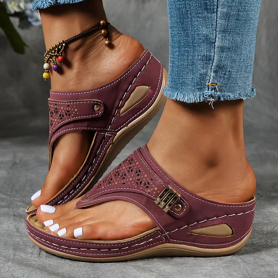 Anna Arpino™ Sandali traspiranti con zeppa