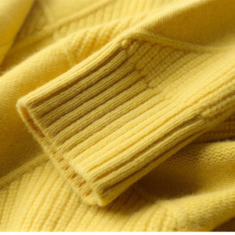 Chiarina™ Maglione dolcevita in peluche