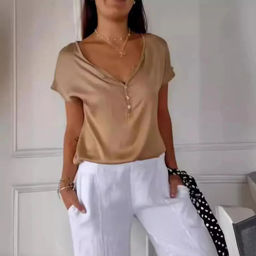 Enide™ T-shirt liscia a maniche corte con scollo a V
