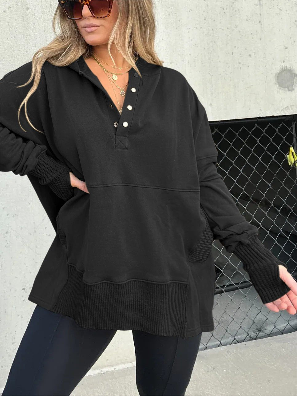 Fina Piccio™️ Felpa oversize con cappuccio e fori per i pollici