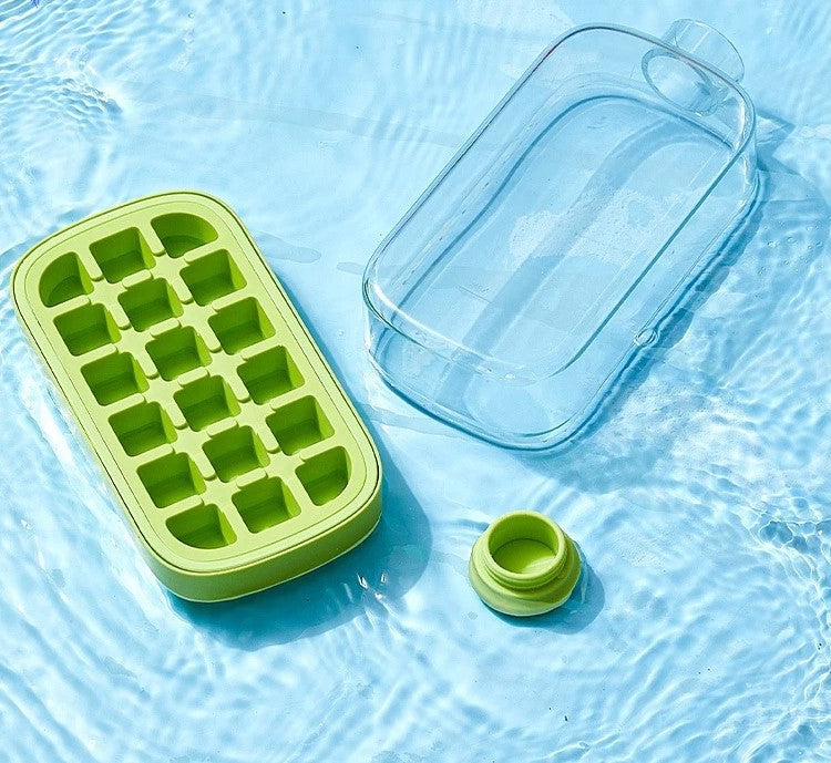IceMate™ 2 in 1 vassoio per cubetti di ghiaccio e bottiglia