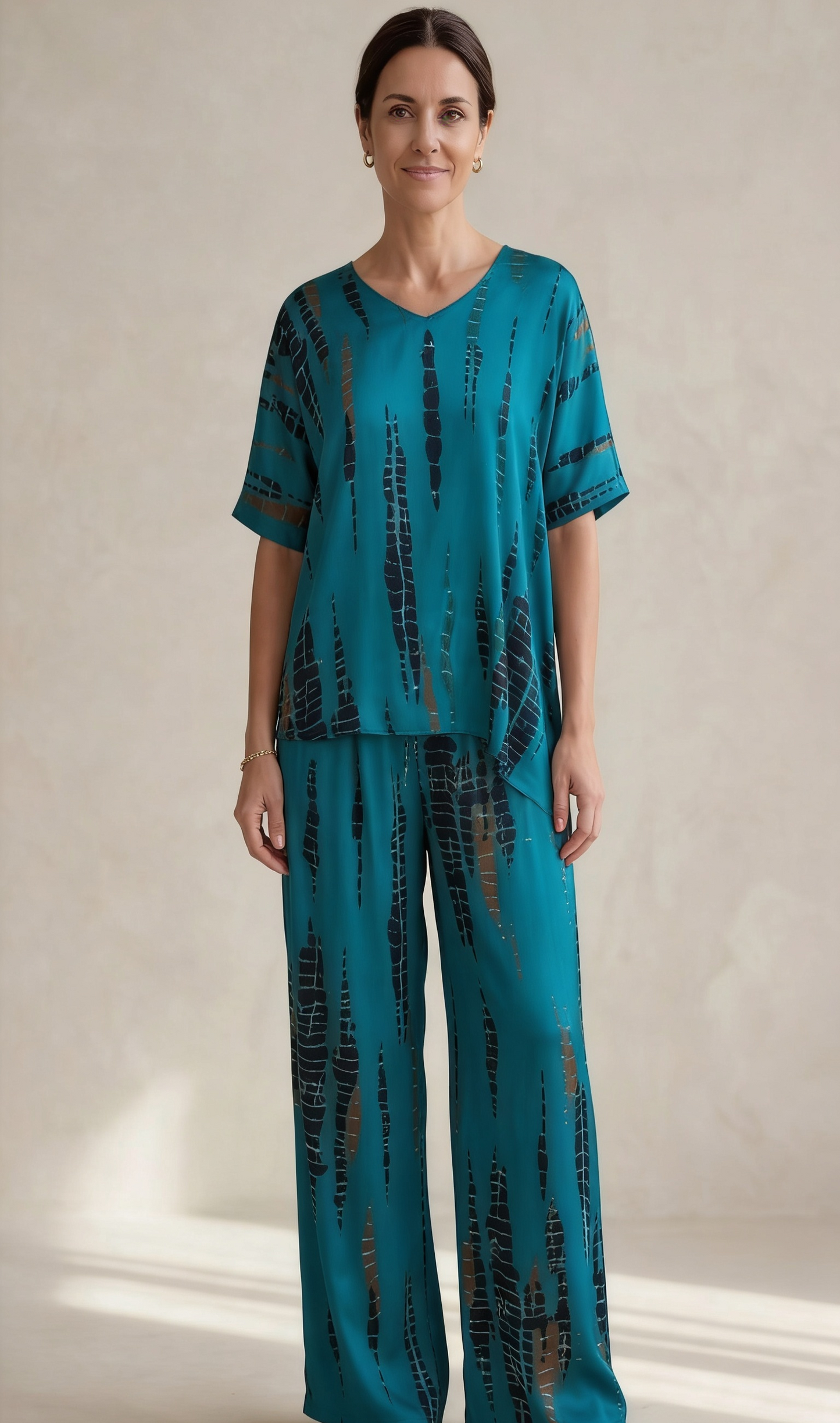 Greta Mancini™ Set elegante in raso con scollo tondo
