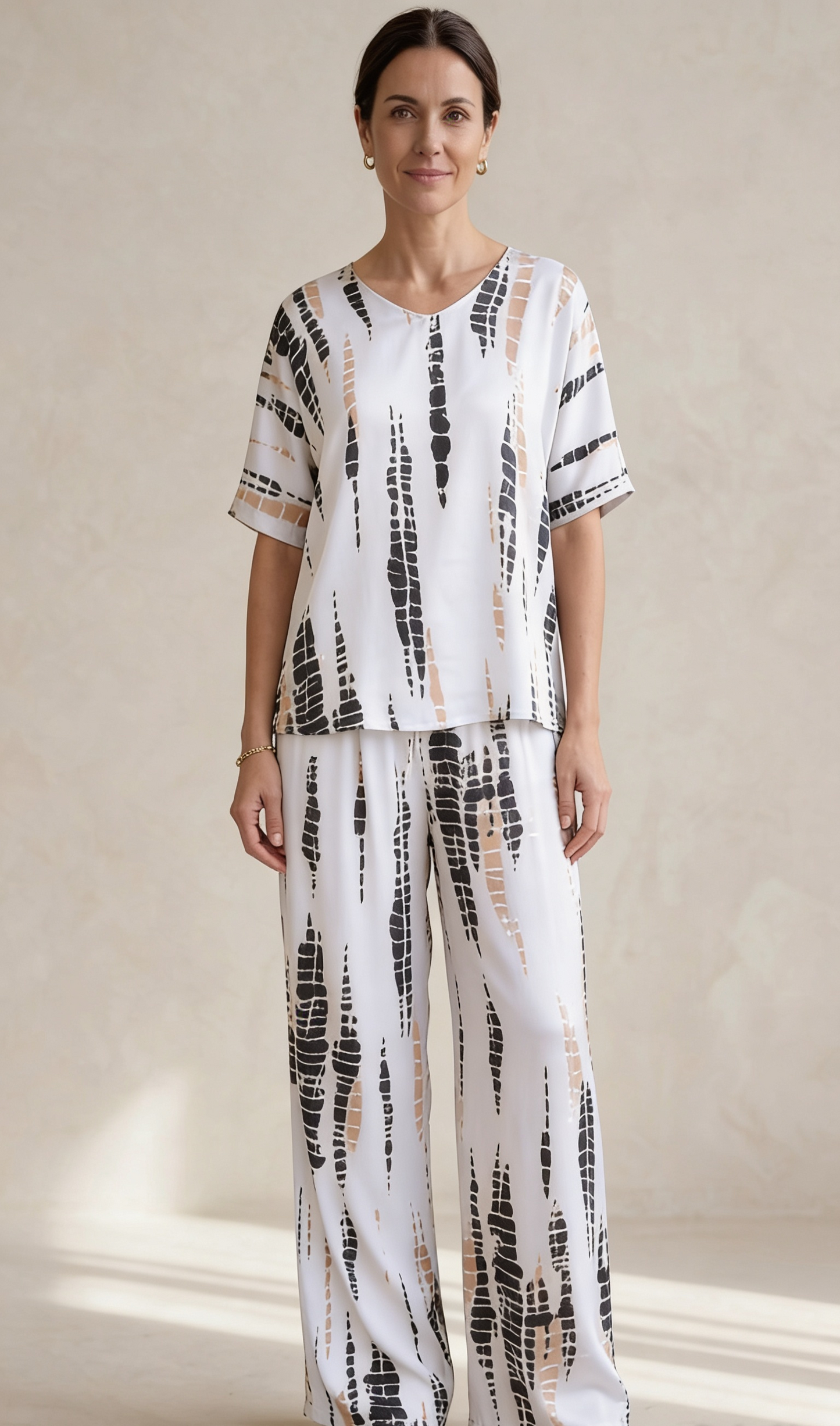 Greta Mancini™ Set elegante in raso con scollo tondo