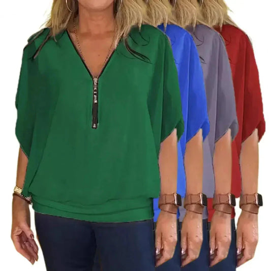 Kaylee™ Top casual con mezza zip