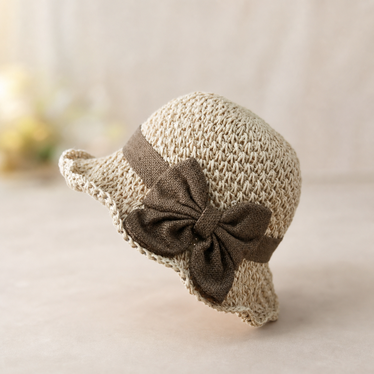 Seraphina Dune™ Cappello di paglia intrecciata con fiocco