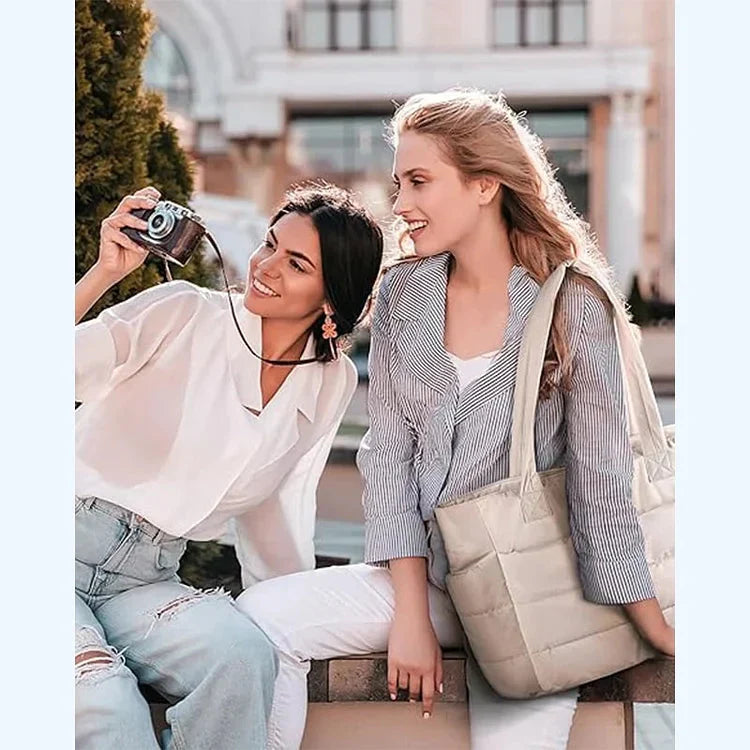 Puff Tote™ Borsa leggera e soffice