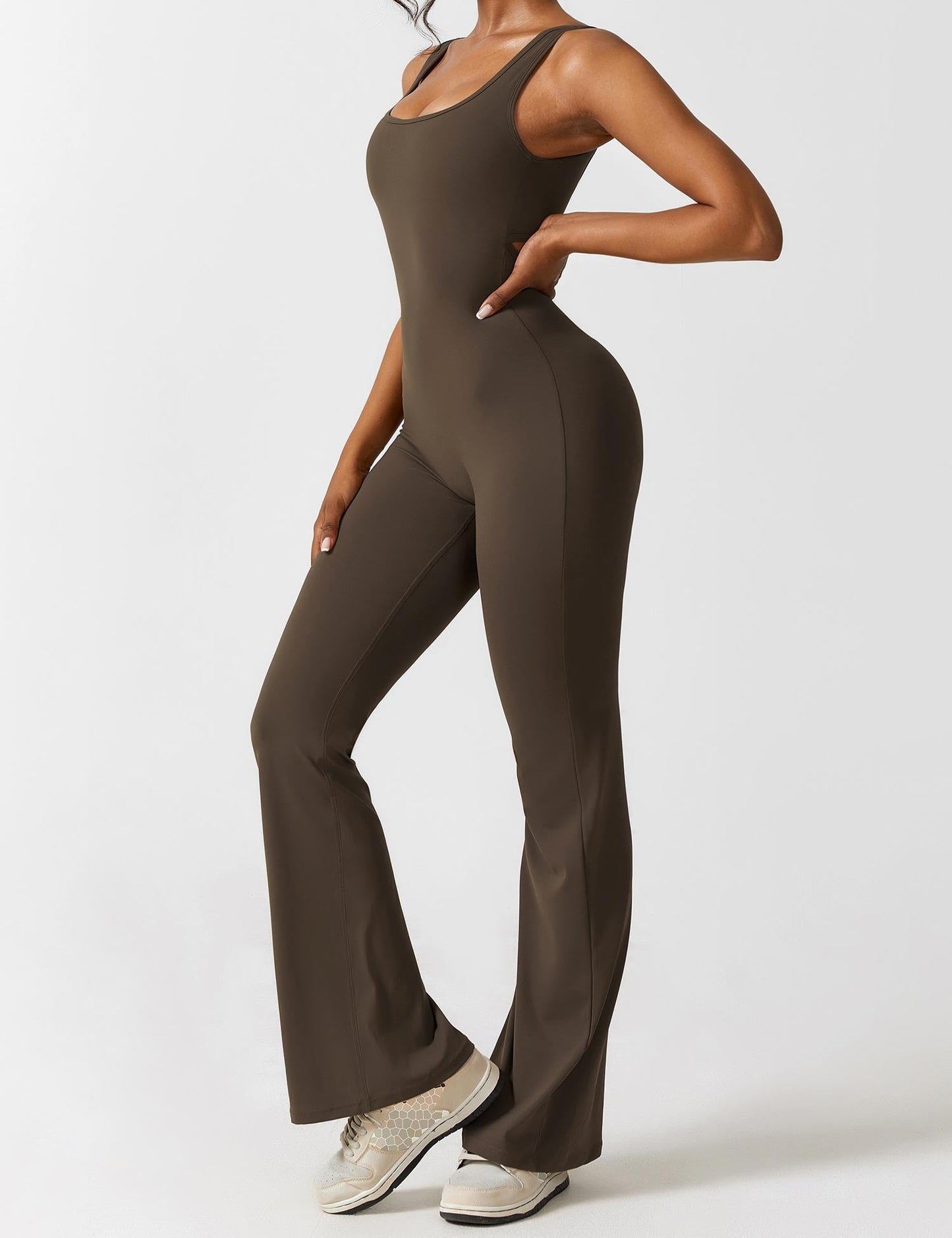 Roberta Fit™ Tuta slim con patta posteriore