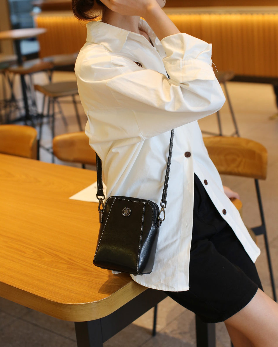 Sancha™ Piccola borsa a tracolla in stile vintage