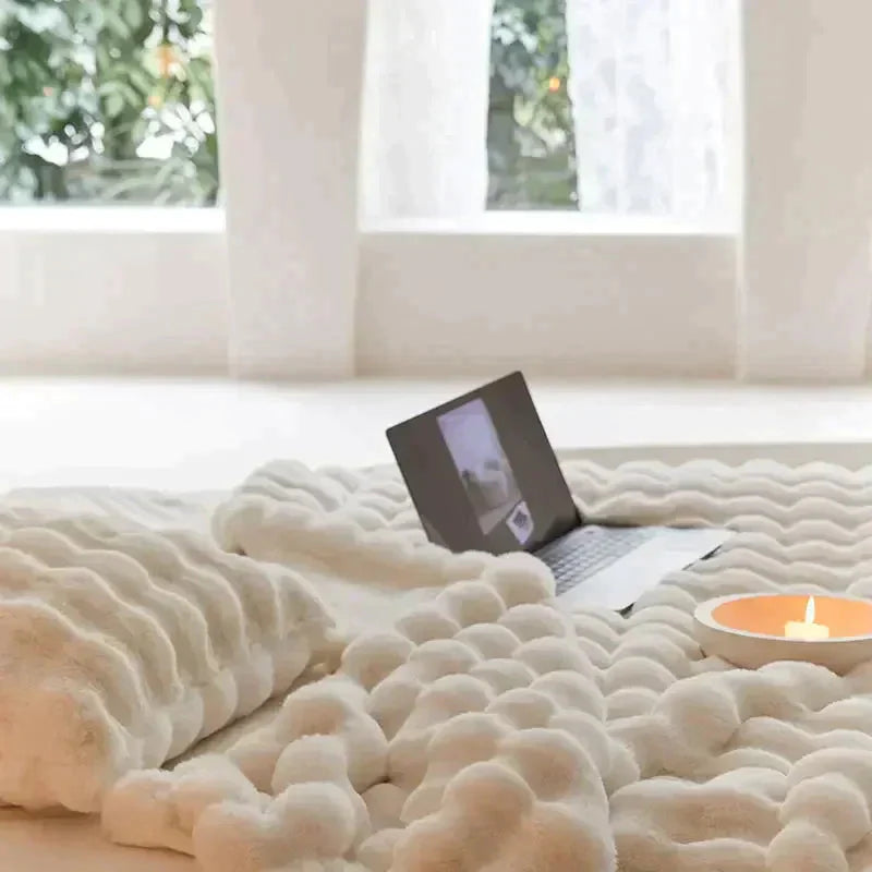 SnugNest™ Coperta in peluche calda e morbida