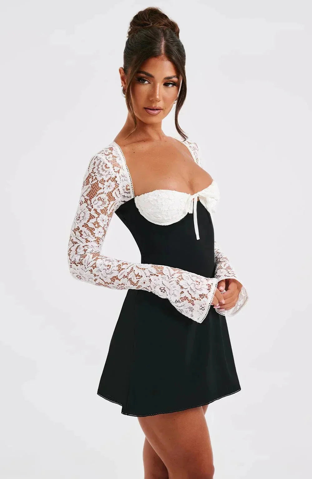 Vivienne™ Mini abito in pizzo