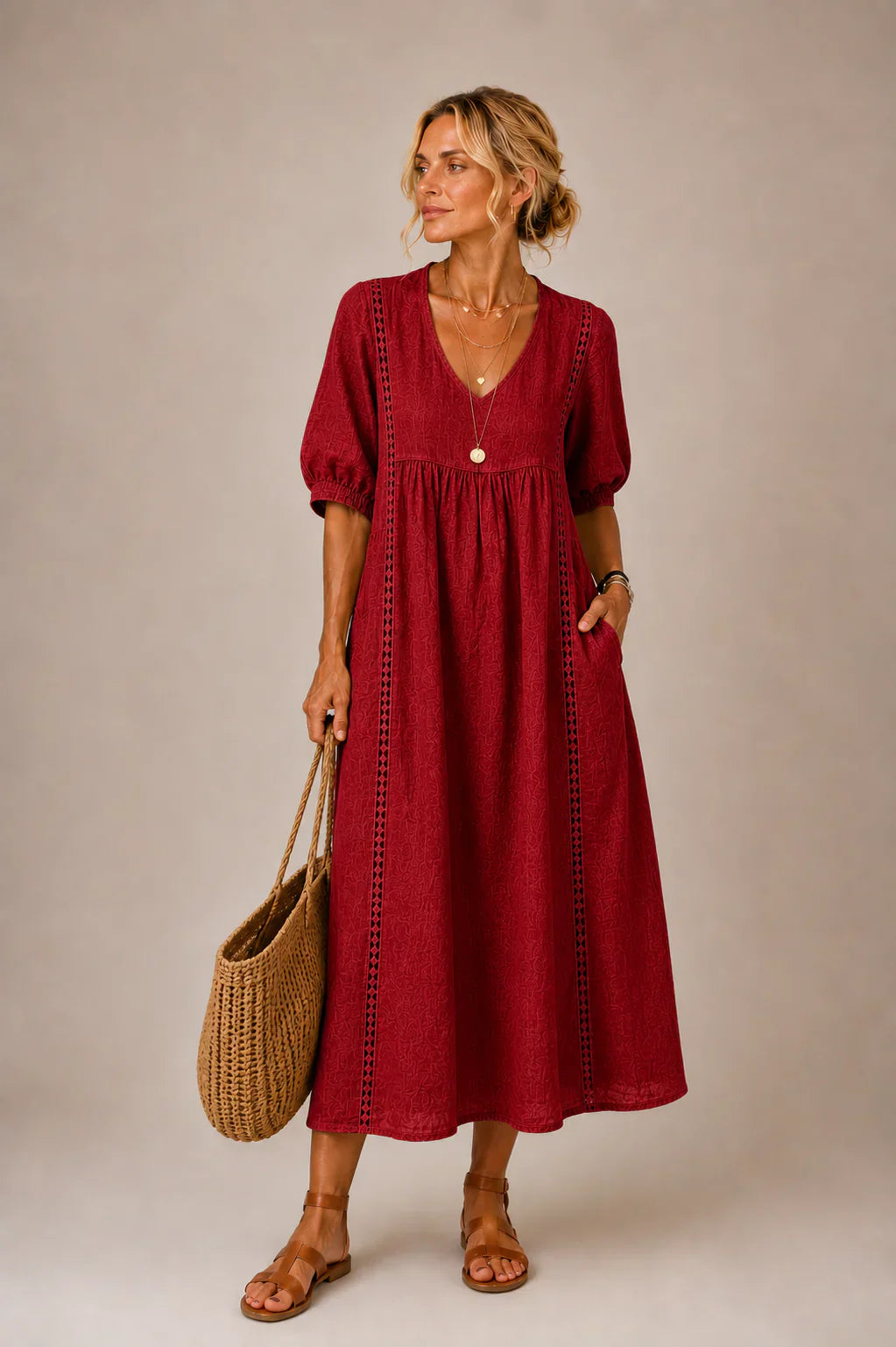 Agnese Spagnuolo™ Abito estivo elegante in pizzo con scollo a V