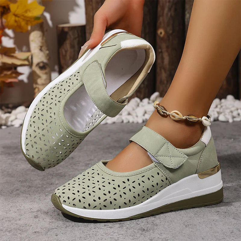 AiraStep™ Scarpe con plateau traspiranti per il massimo comfort tutto il giorno
