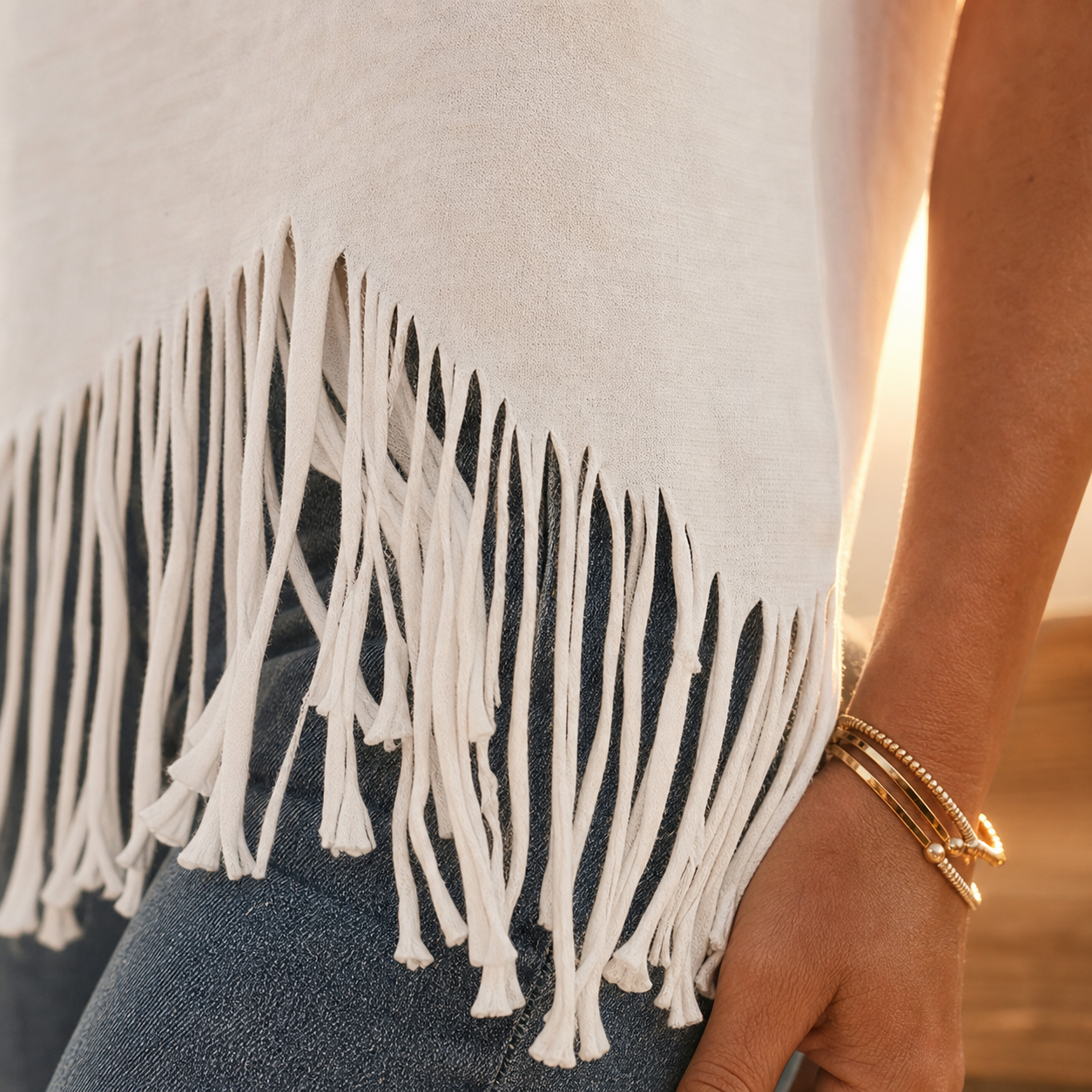 Alfonsina Alberti™ T-shirt everyday a maniche corte con orlo sfrangiato