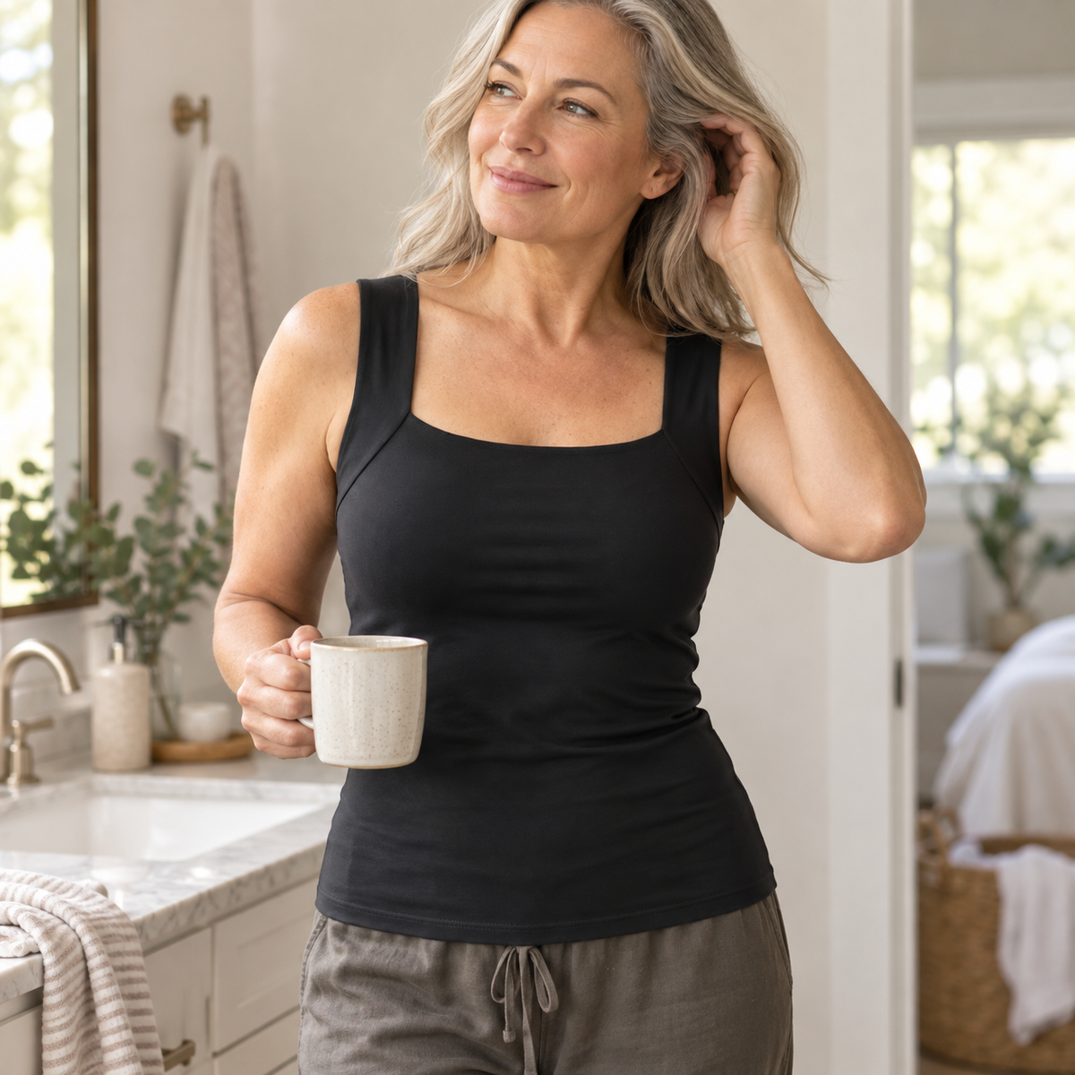 Anchorella™ Top con reggiseno integrato per un sostegno senza sforzo
