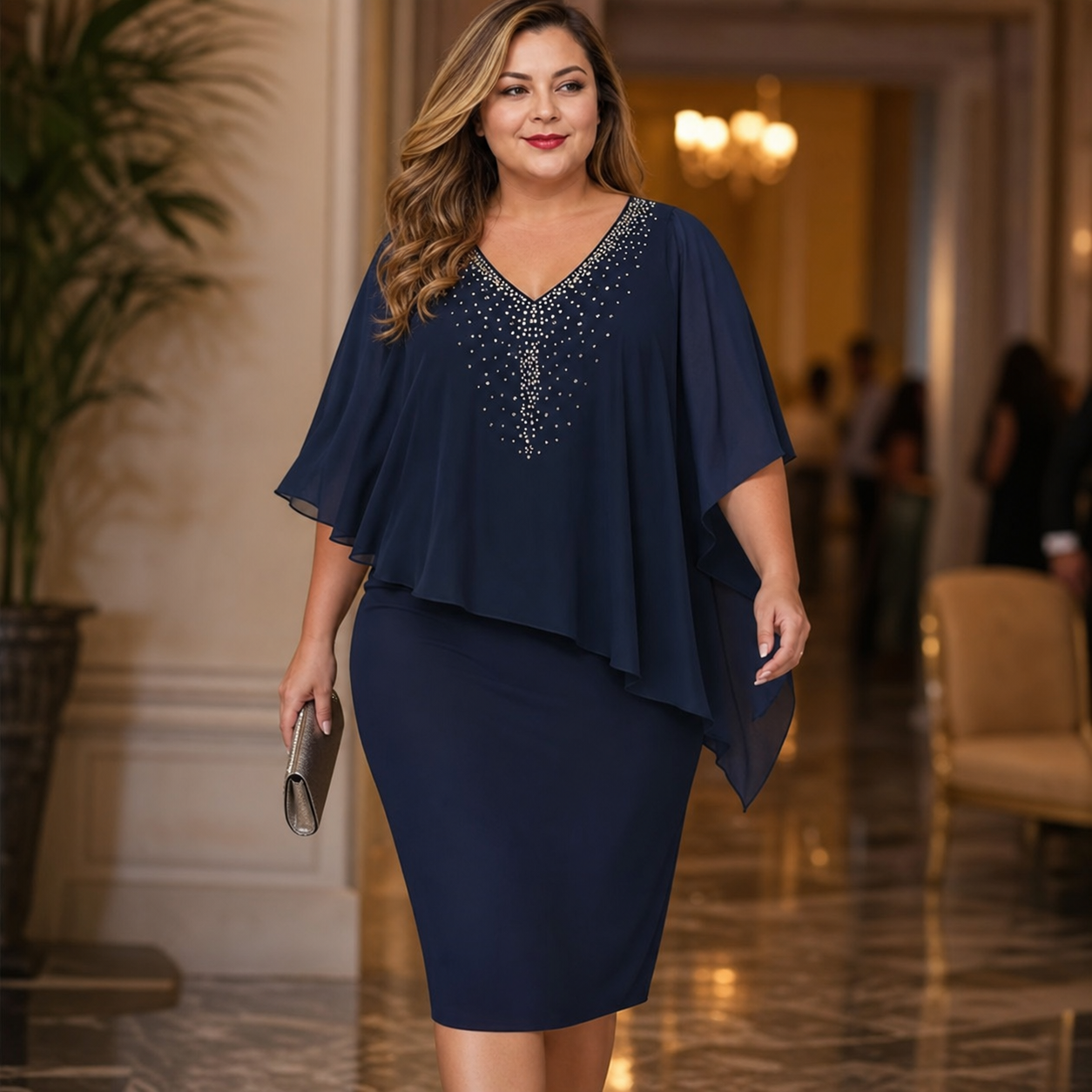 Candida Scaglione™ Abito elegante con strass che valorizza le curve