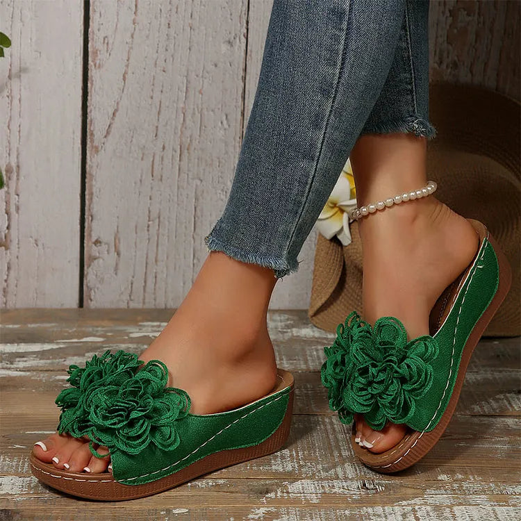 Diletta Baronetti™ Sandali con zeppa eleganti a fiori
