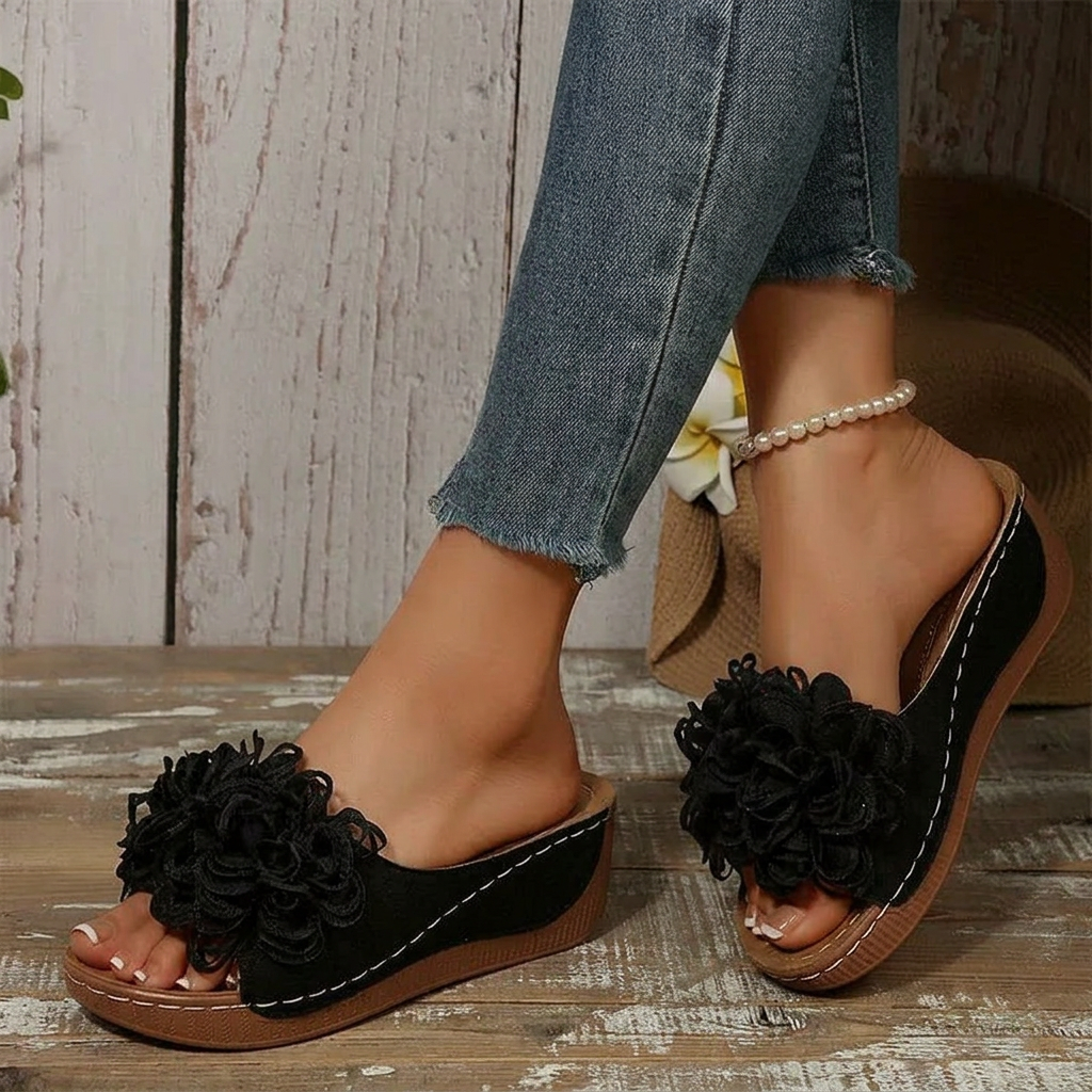Diletta Baronetti™ Sandali con zeppa eleganti a fiori