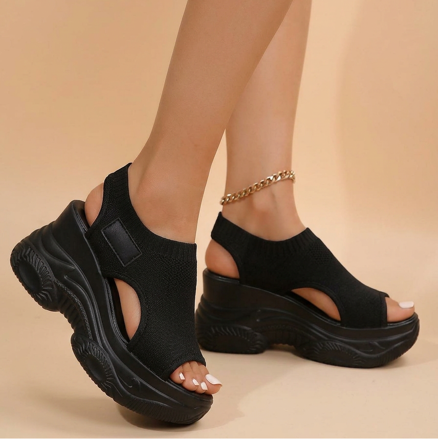Edda Silvestri™ Sandali con zeppa open toe eleganti