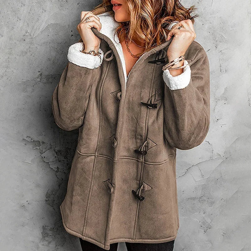 Nadia Anastasi™ Cappotto elegante con cappuccio per look invernali