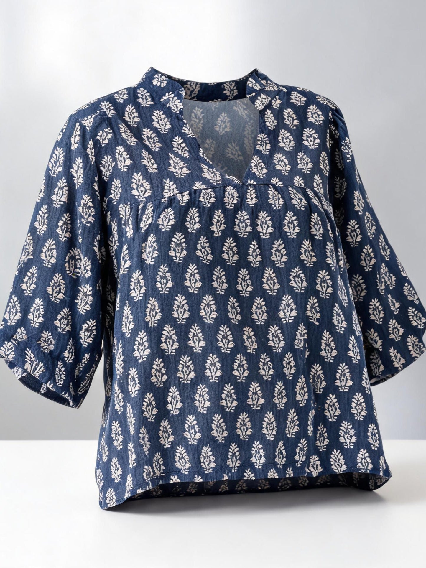 Nadia Corradini™ Blusa stampata fluida per uno stile senza sforzo