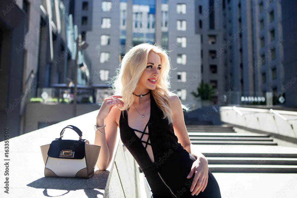 Olga Penna™ Abito midi traspirante per uno stile quotidiano senza sforzo