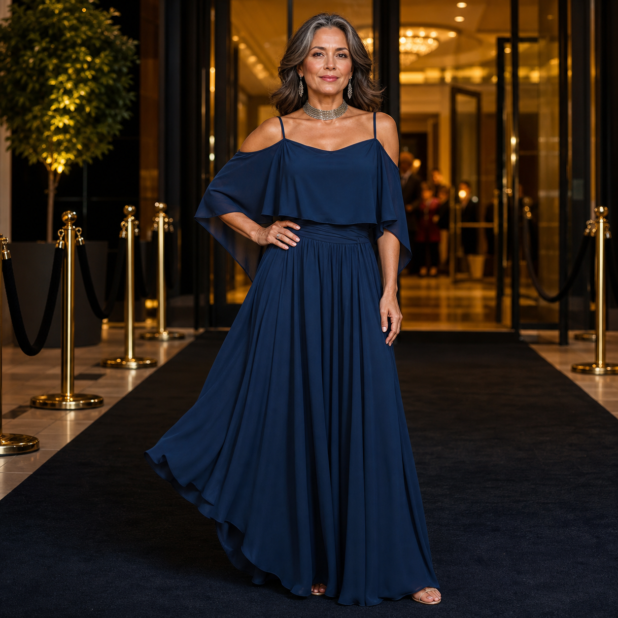 Tania Persico™ Maxi dress elegante con spalle scoperte per curve generose