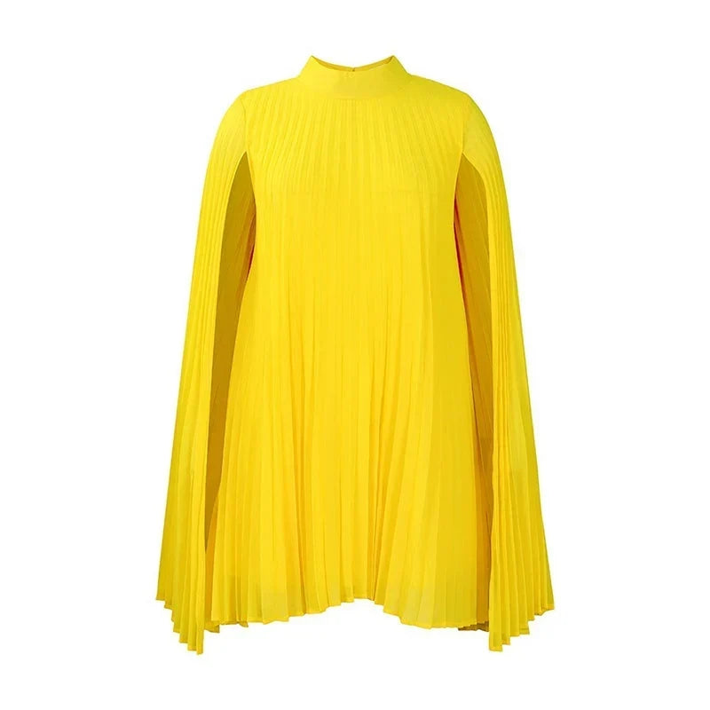 Zelinda Barchetti™ Abito con mantella plissettata elegante per uno stile senza sforzo